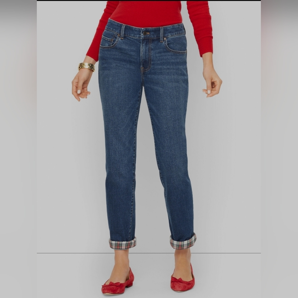 TALBOTS EVERDAY RELAXED JEAN, PLAID CUFF size 6